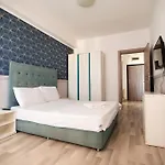 Beach Vibes Apartaments - Summerland Mamaia